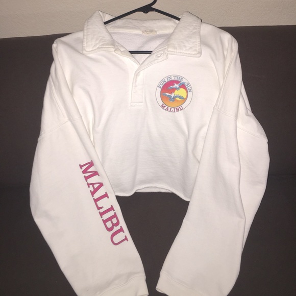 Brandy Melville Sweaters - •brandy melville• sweatshirt crop top